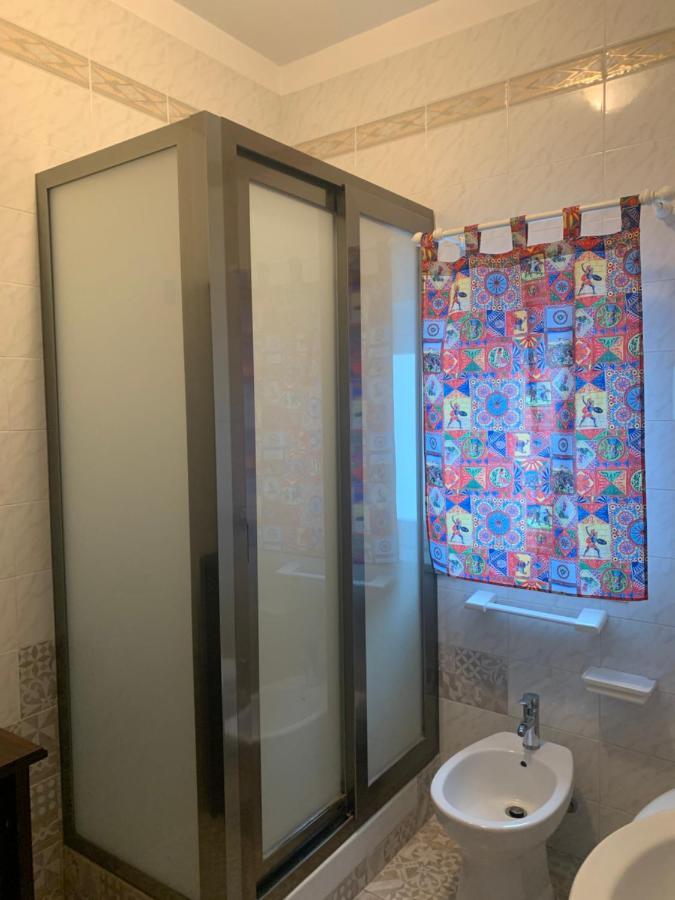 Seafront House Gabbiano Azzurro Apartman Santa Flavia Kültér fotó