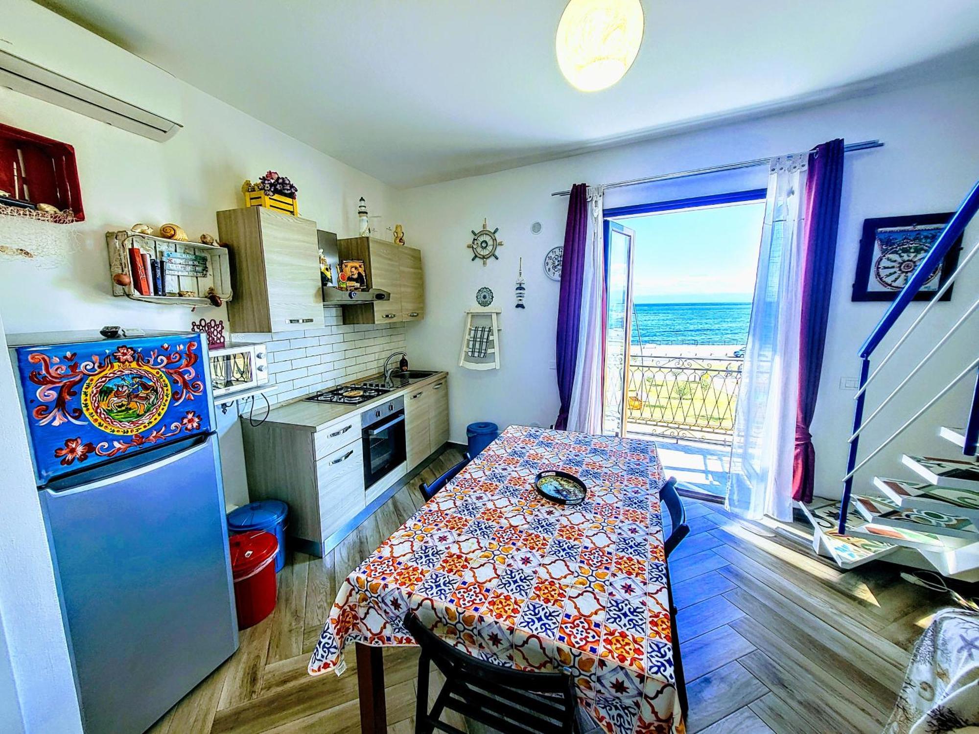 Seafront House Gabbiano Azzurro Apartman Santa Flavia Kültér fotó