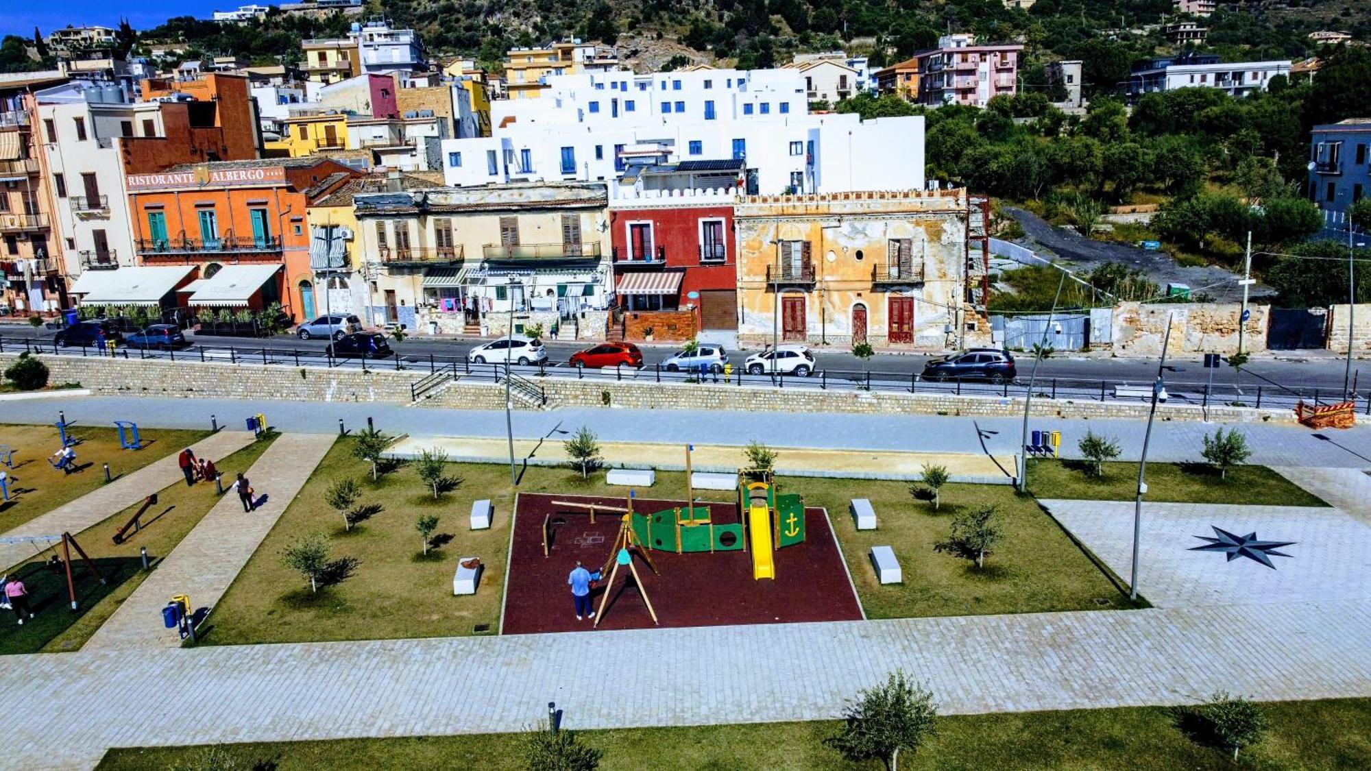Seafront House Gabbiano Azzurro Apartman Santa Flavia Kültér fotó