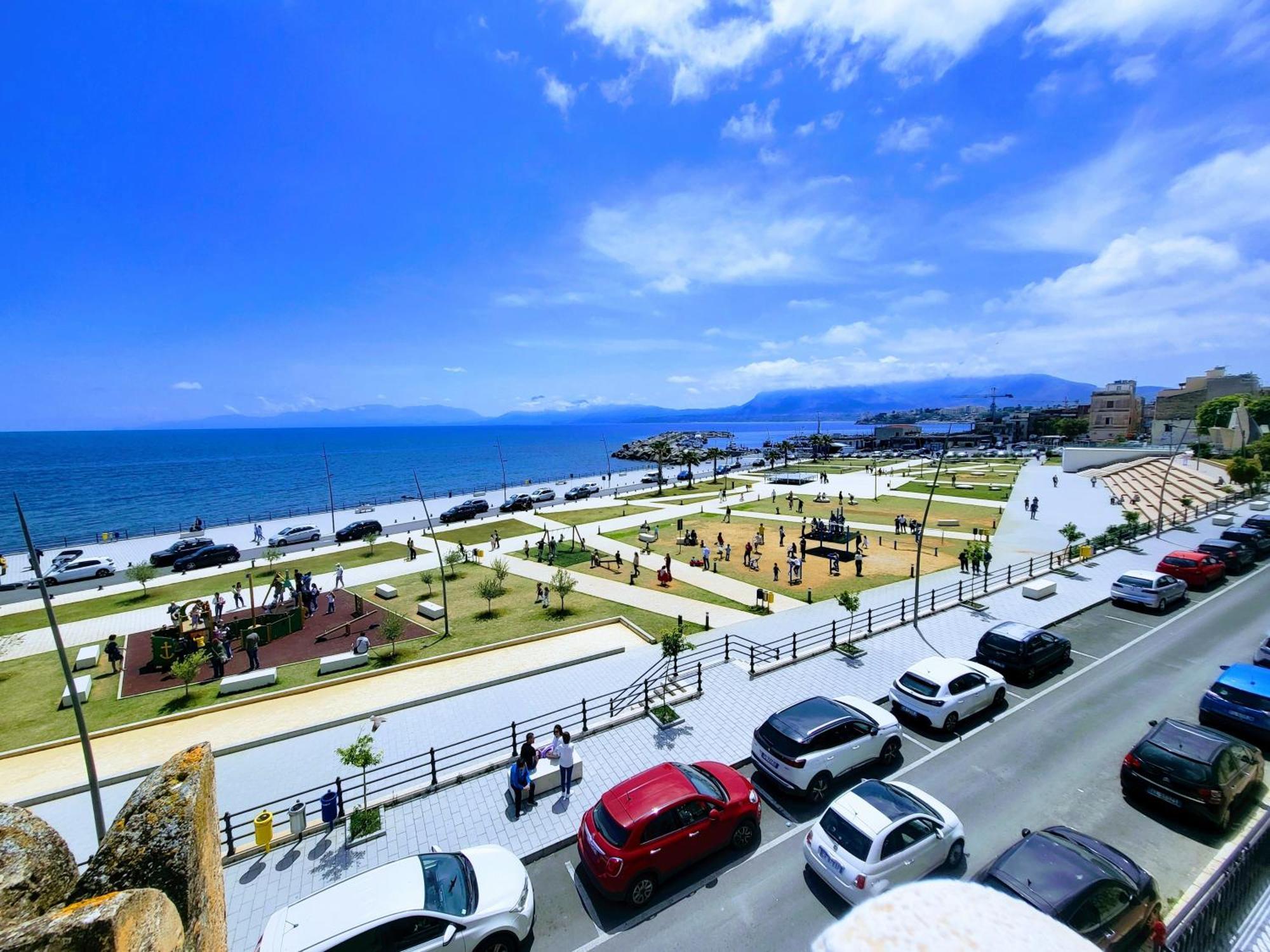 Seafront House Gabbiano Azzurro Apartman Santa Flavia Kültér fotó