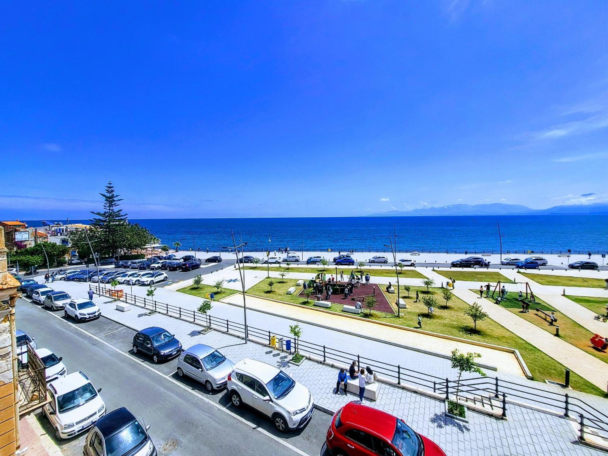 Seafront House Gabbiano Azzurro Apartman Santa Flavia Kültér fotó